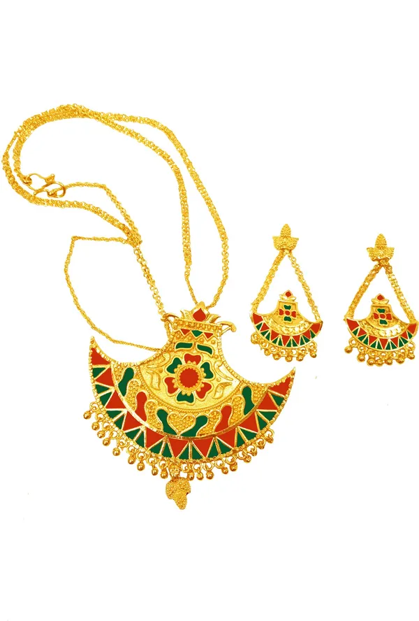 Assamese_Traditional_Gold_Plated_Red_Green_Colour_Chain_Jewellery_Set_For_Women